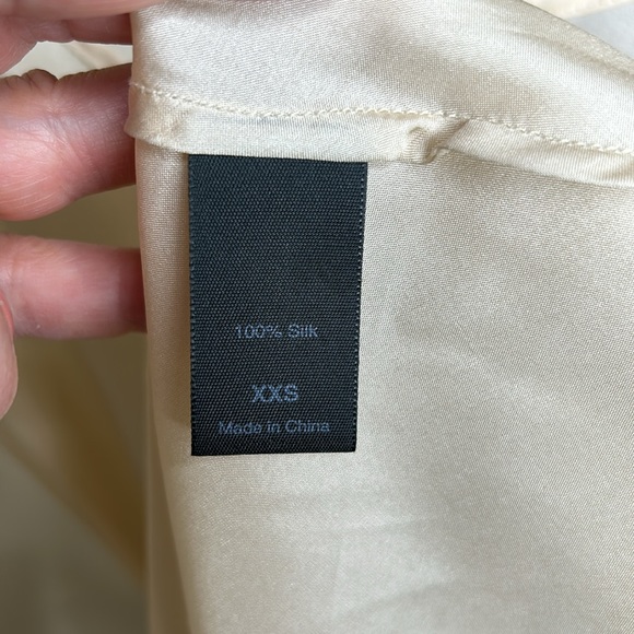 BNWOT A|X Armani Exchange Set Silk Cami, Sequin Layered Top with Hair Clip - Picture 7 of 15